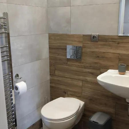 Klasterni 84 דירה *