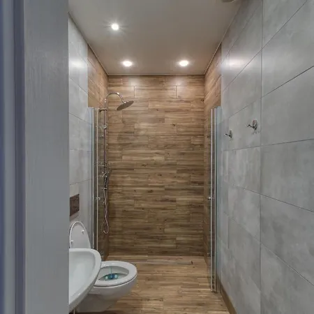 Apartment Klasterni 84