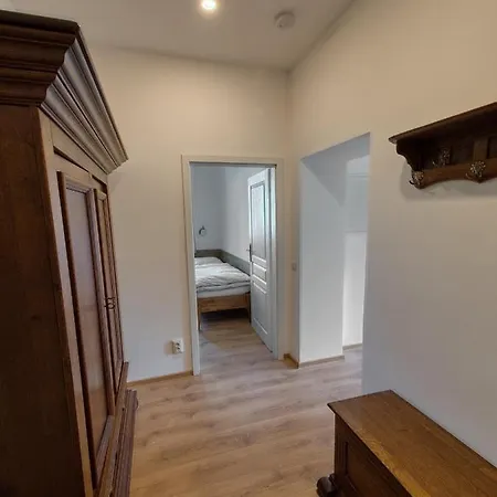 Apartment Klasterni 84